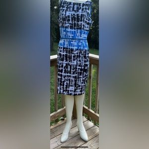 London Times Black White Blue Belted Dress Size 12 Barely Worn VGC